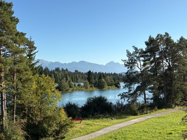 ca 5 Gehminuten entfernt