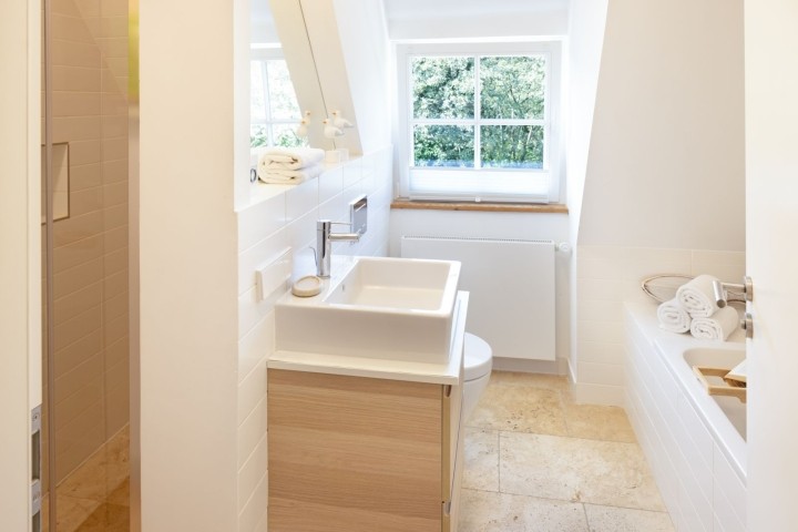 Badezimmer zwei im OG