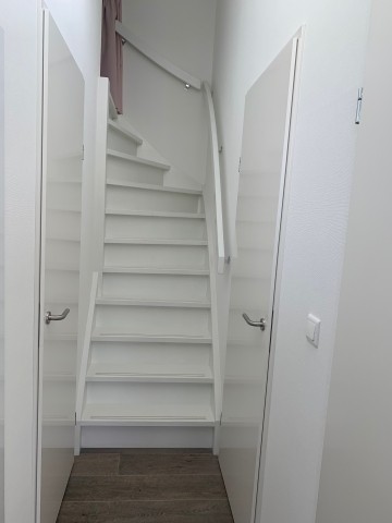 Treppen zum OG 3. Schlafzimmer 