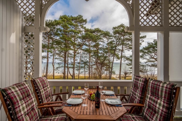 Balkon mit Meerblick
