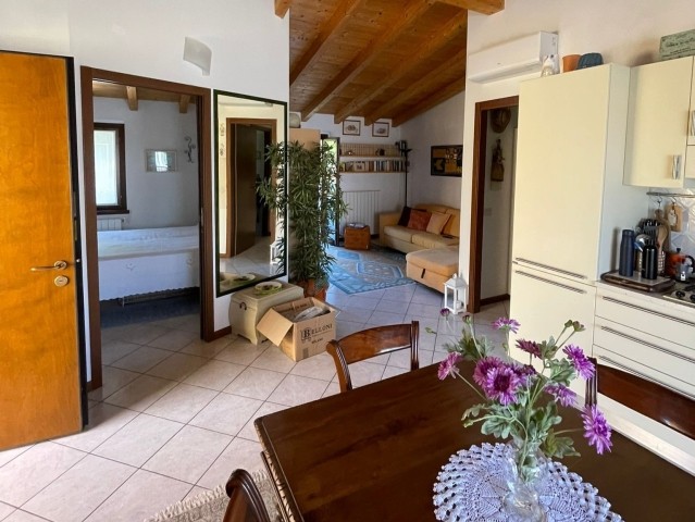 Küche mit Essbereich