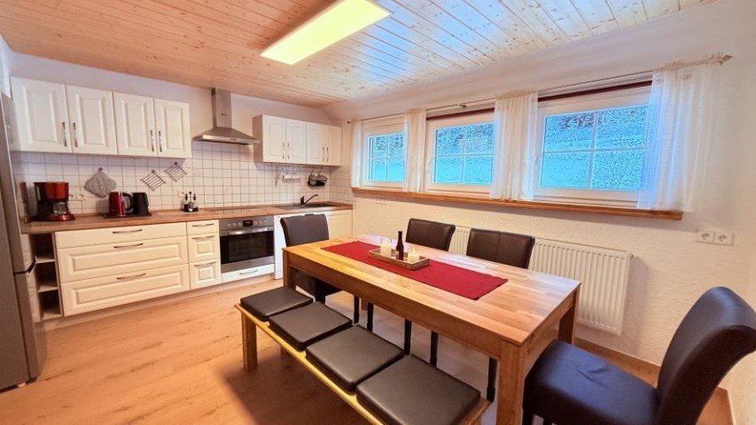 OG große Wohn-Essküche