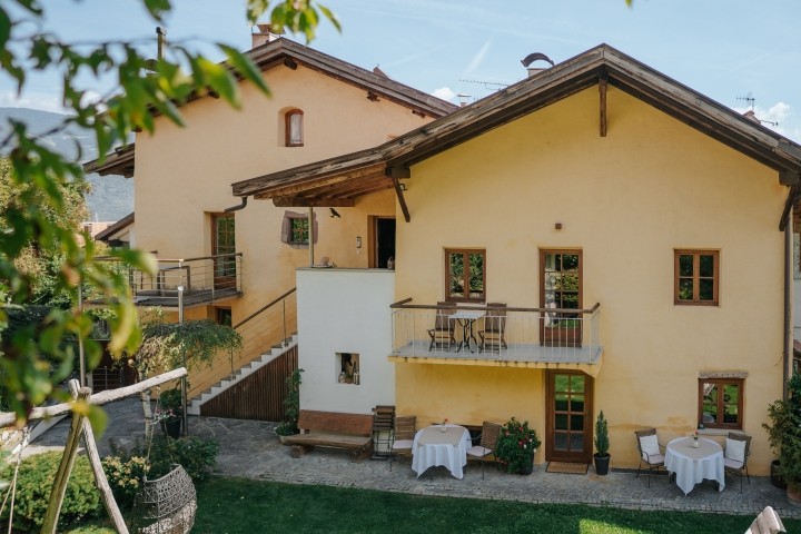 das Haus vom Garten aus