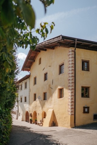 der Ansitz von vorne