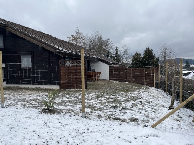 ***NEU*** Jetzt mit eingezäuntem 1.50 Meter Zaun