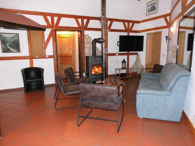 Wohnzimmer mit Kaminofen