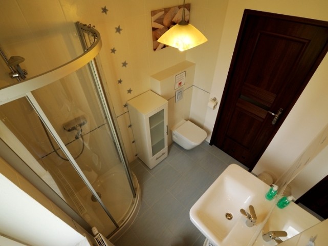 Bad 1 unten im Erdgeschoss