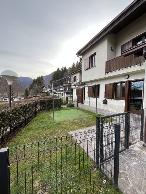 Ferienapartement Teschin direkt am Ledrosee