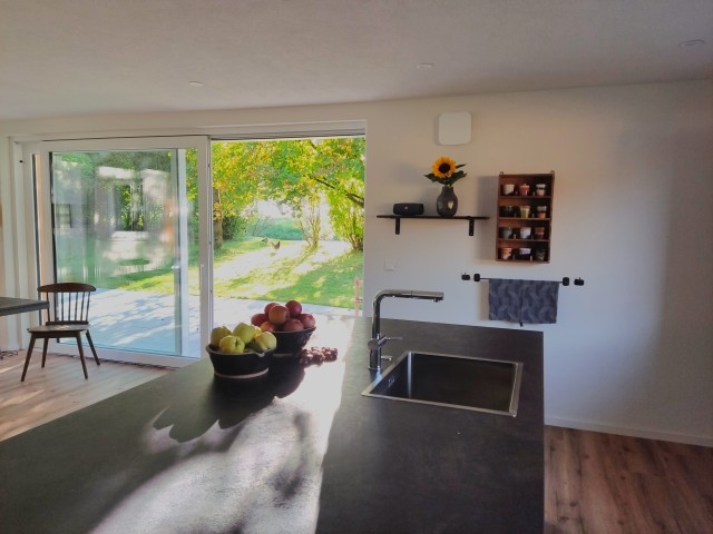 Ebenerdiger Zugang von der Küche in den Garten