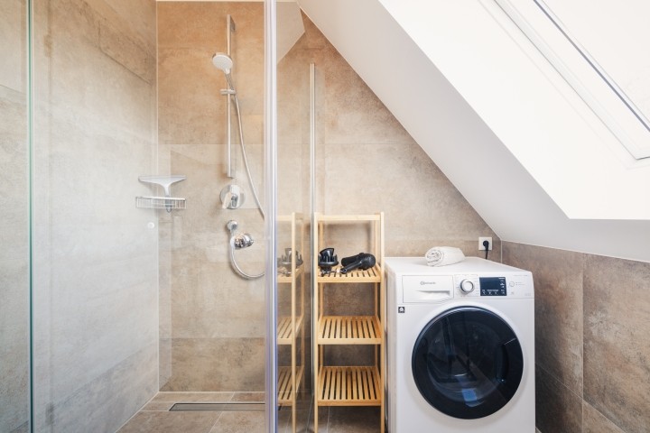 Bad mit Waschmaschine