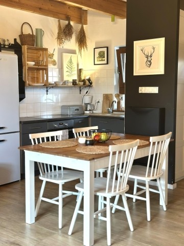 Küche mit Essbereich