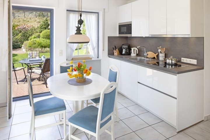 Küche und Essbereich