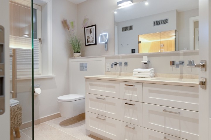 Badezimmer zwei im UG mit Sauna