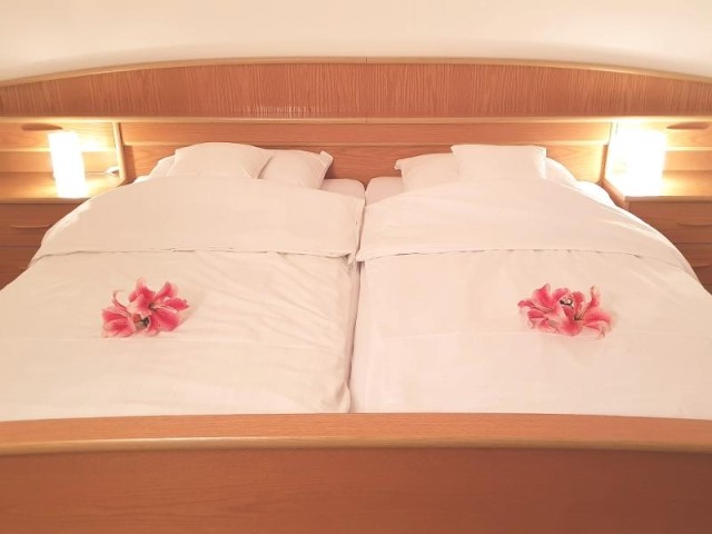 Doppelbetten 1 x 2 m