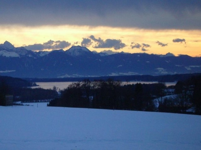 Aussicht auf Simssee und Alpen