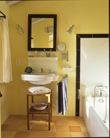 Privatbad Schlafzimmer 1 