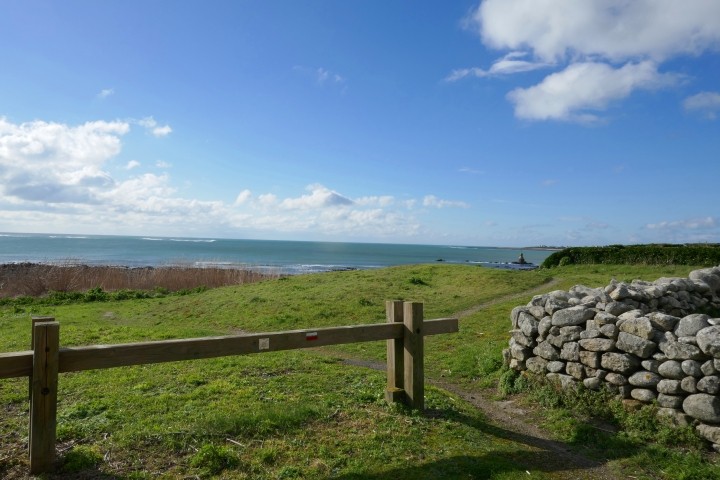 Der Weg hinunter zum Strand