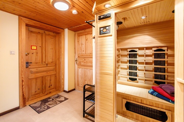 Flur mit Infrarotsauna