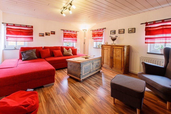 Wohnzimmer mit Schlafcouch