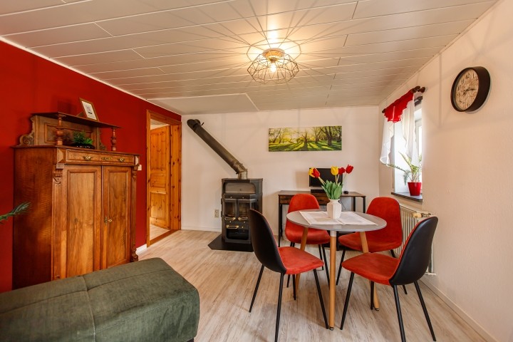 Wohnzimmer mit großer Schlafcouch