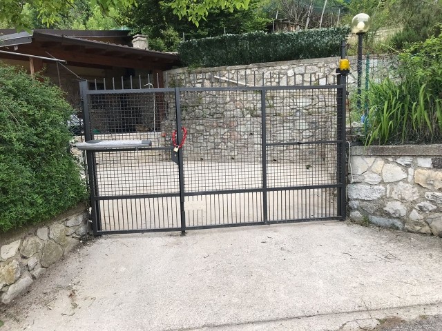 Einfahrt - Parken auf dem Grundstück