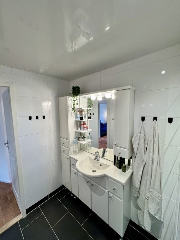 Und einem gräumigen Schrank