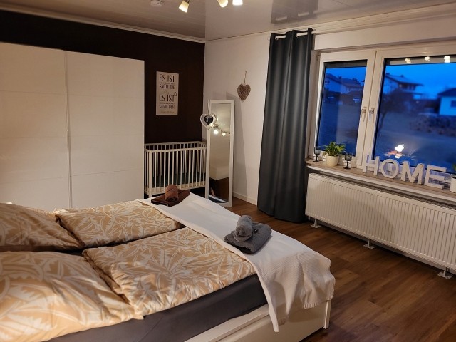 Schlafzimmer "SchnarchHahn"