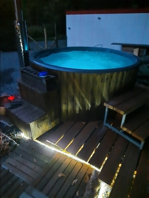 Hot Tube mit Whirl