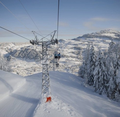 Skilift Krümmenswil / Wolzenalp in 8 Gehminuten erreichbar