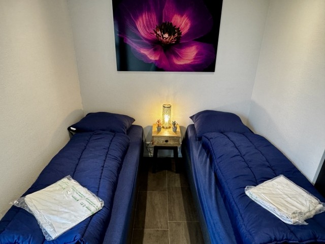 Zwei Betten sind perfekt für Kinder 