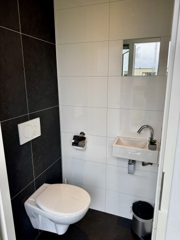 Das WC ist ein separater Raum 