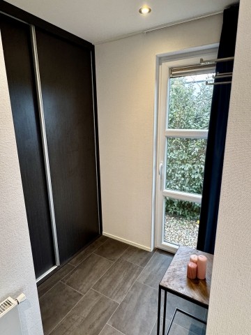 Ein Ankleidebereich rundet das Schlafzimmer ab