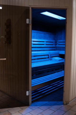 Bio-Sauna mit Lichttherapie