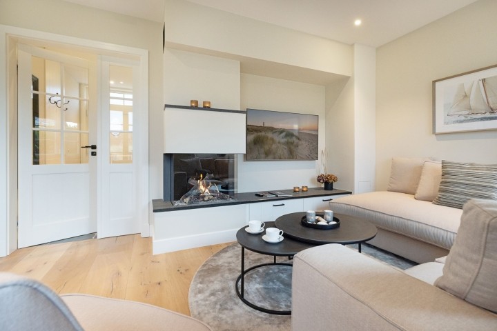 Wohnbereich mit Kamin