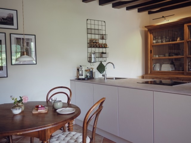 Küche mit Essbereich