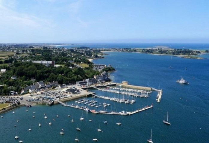 Aberwrach Hafen 2 km von Haus