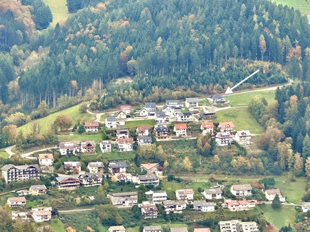 Unser Haus von der gegenüberliegenden Seite