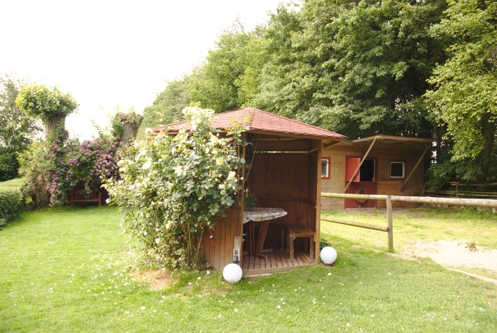 Pavillion im Garten