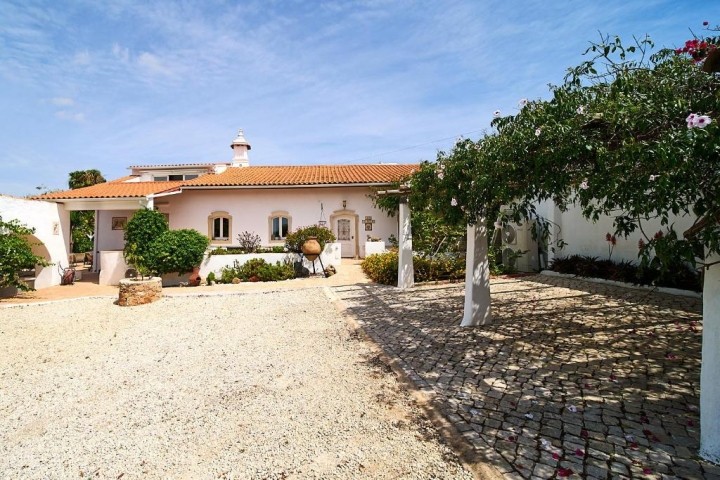 Casa mit Parkmöglichkeit