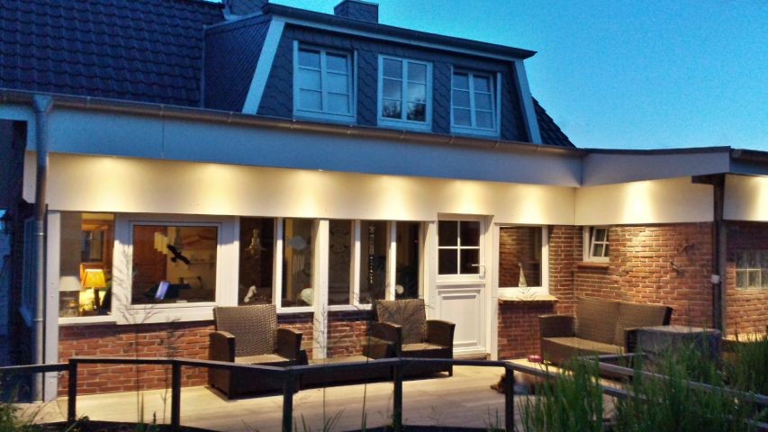 Sandburg, kinder und hundefreundliches Ferienhaus mit Platz