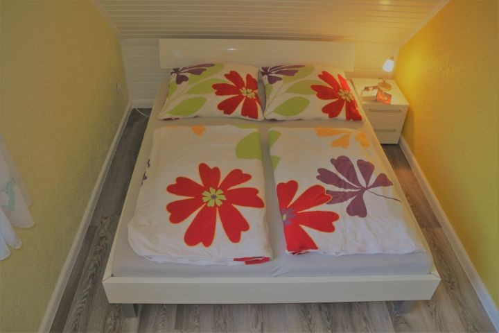 Schlafzimmer 3