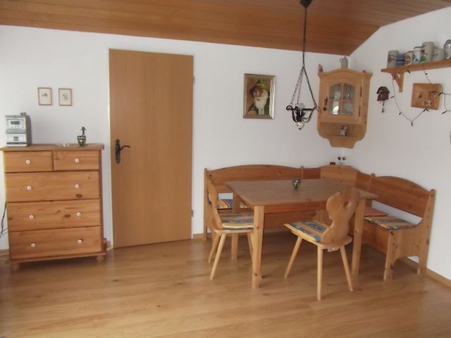 Essplatz im Wohnraum 2