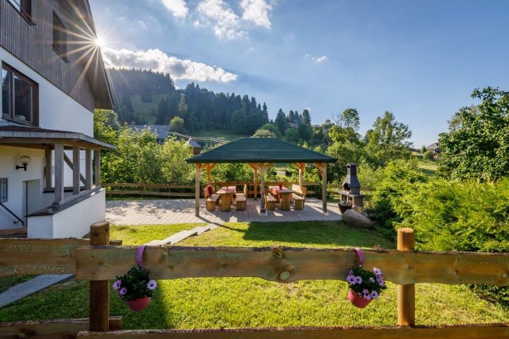 Sitzplatz mit Grill