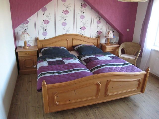 Schlafzimmer OG