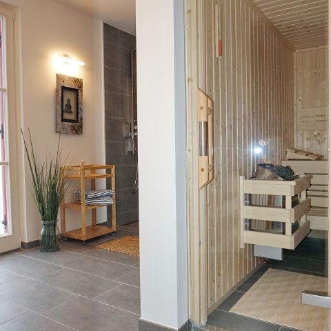 Duschbad mit Sauna