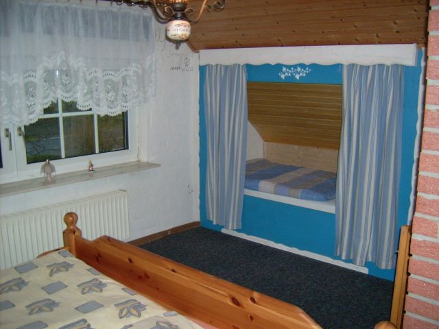 Einzellbett