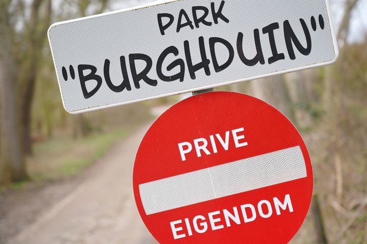 Eingang Burghduin