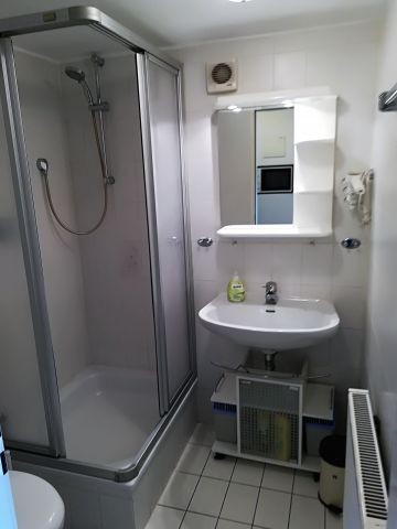 Bad mit Dusche