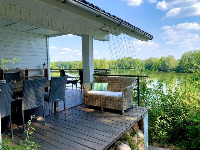 Ferienhaus Peppi traumhaftes Haus am See einzigartig