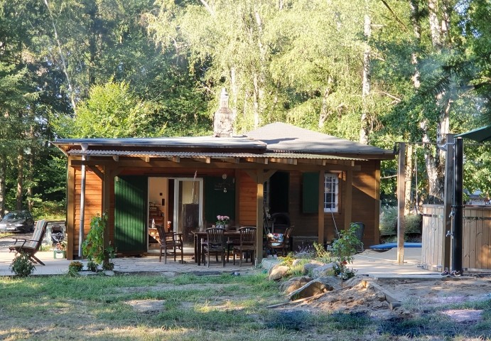 Ferienhaus im Westerwald in Alleinlage, großem Garten, Sauna, Hot tube